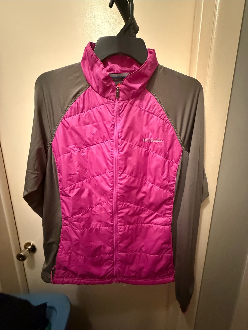 Columbia Women's Pink and Gray Insulated Hybrid Jacket
